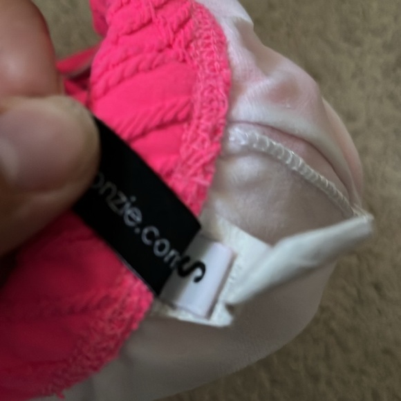 Onzie Hot Pink Yoga Bra - Picture 6 of 6